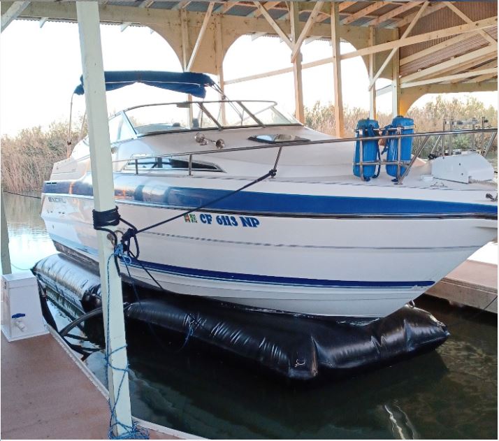 Air-Dock Inflatable Boat Lift - Floating Lift For Up To 18,000 LB. Boa